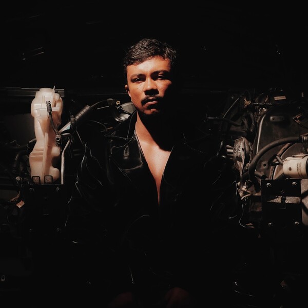 Xamã (foto do artista)