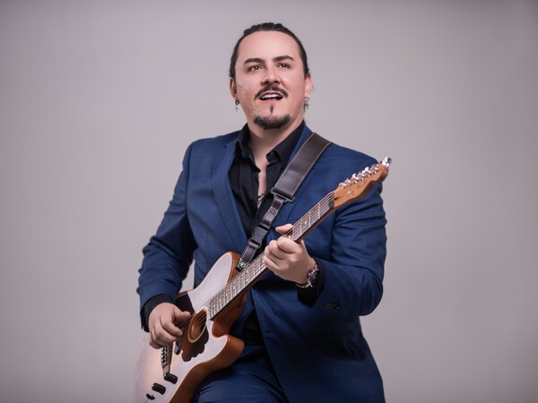 Dino Fonseca (foto do artista)