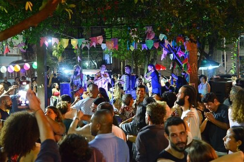 Festa julina no Jo&Joe com Forró da Praça e convidados (foto do evento)