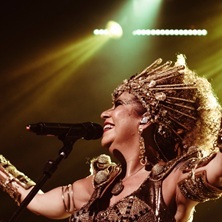 Rita benneditto - tecnomacumba no circo voador (foto do evento)